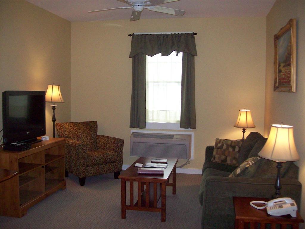 Colonels Suites Northeast Harbor Chambre photo